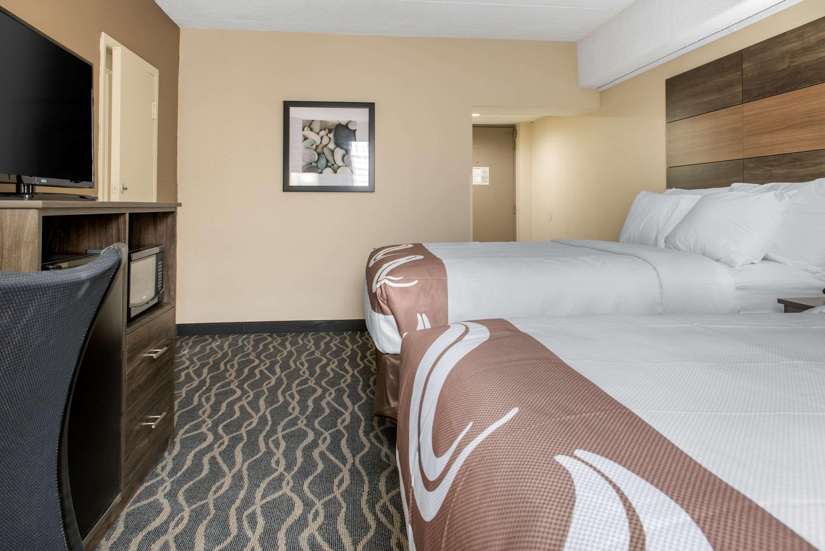 Quality Inn And Conference Center Richmond Extérieur photo